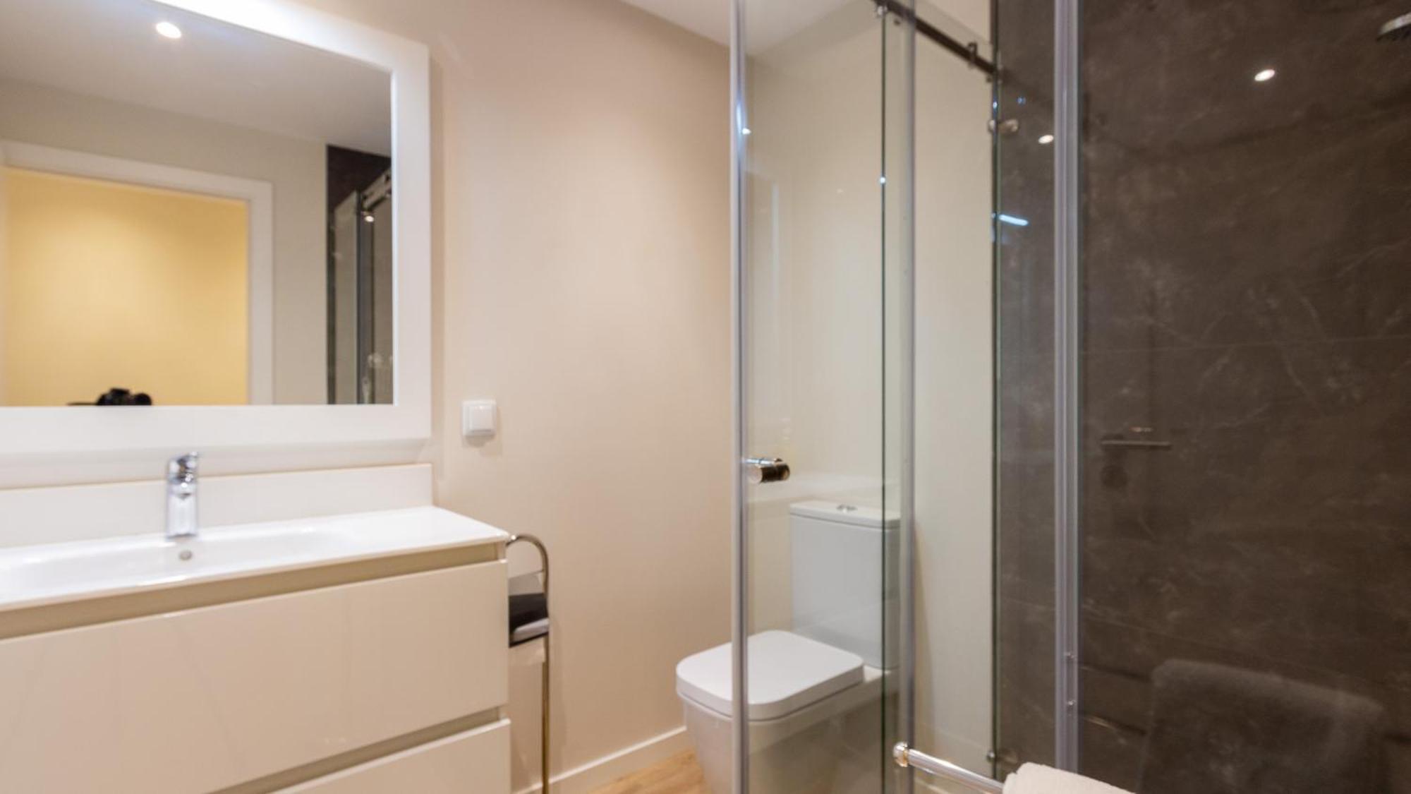 Luxury And Modern Apartment In Porto Moniz Center Ngoại thất bức ảnh