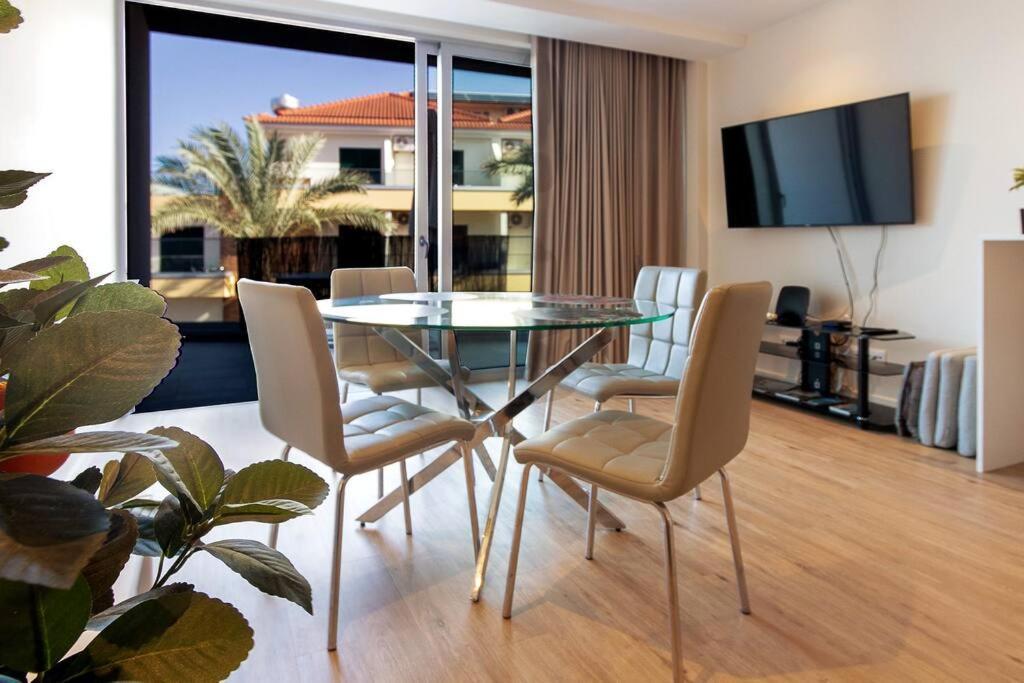 Luxury And Modern Apartment In Porto Moniz Center Ngoại thất bức ảnh