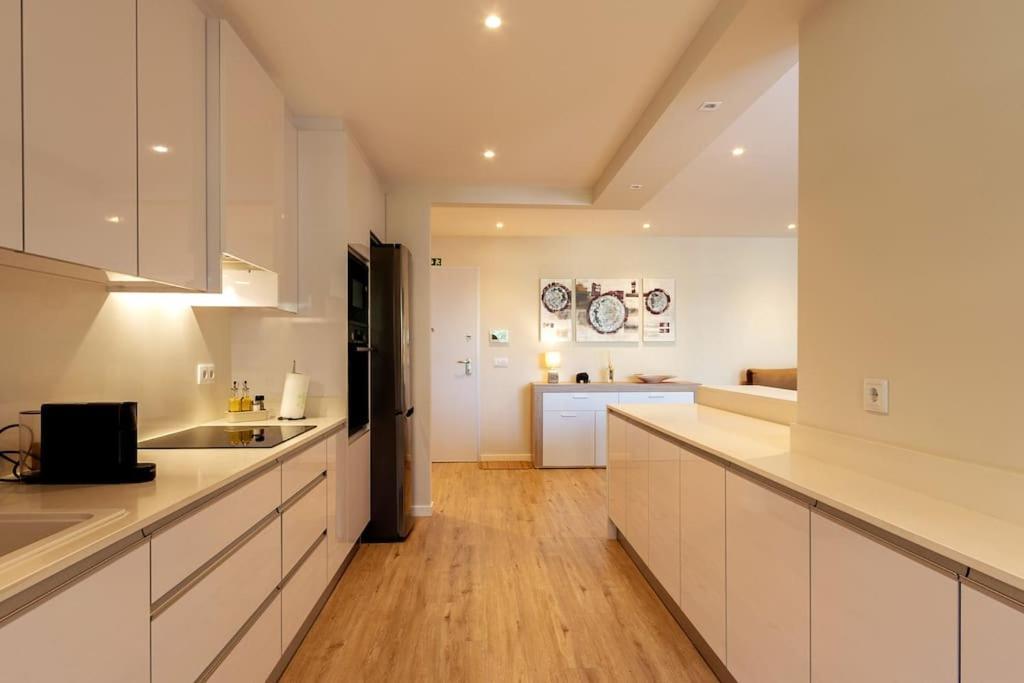 Luxury And Modern Apartment In Porto Moniz Center Ngoại thất bức ảnh