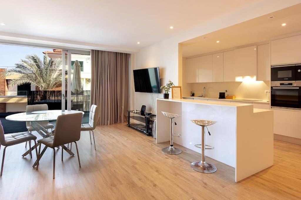 Luxury And Modern Apartment In Porto Moniz Center Ngoại thất bức ảnh