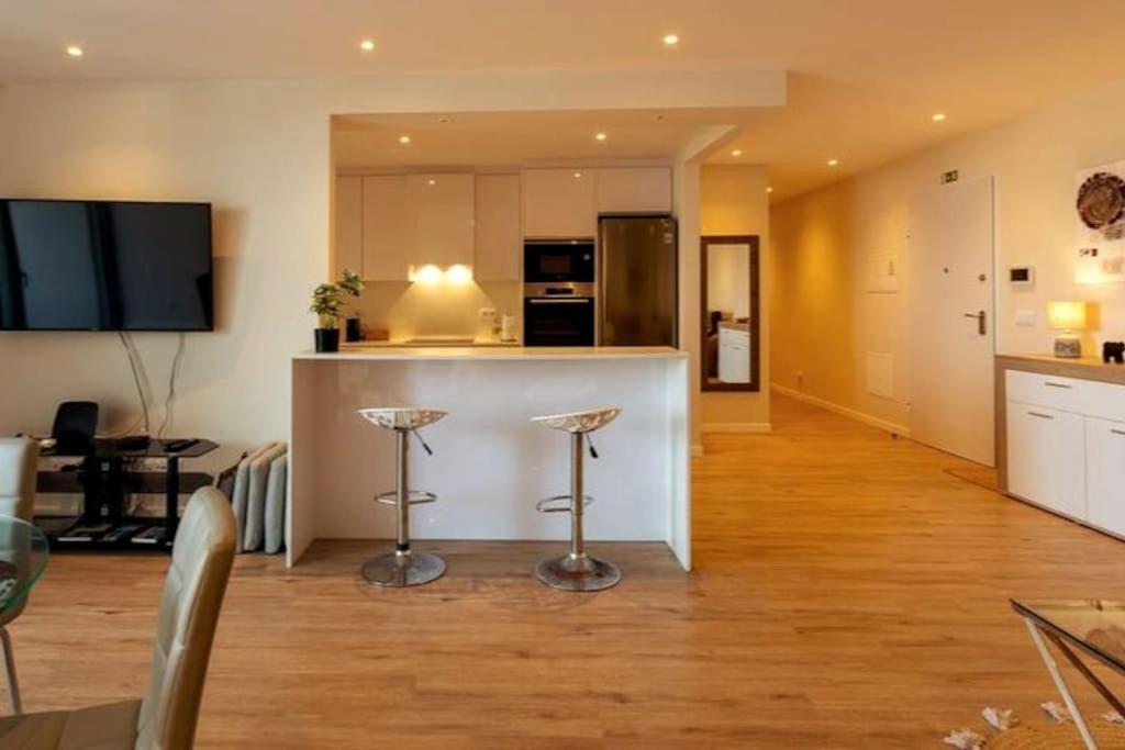 Luxury And Modern Apartment In Porto Moniz Center Ngoại thất bức ảnh